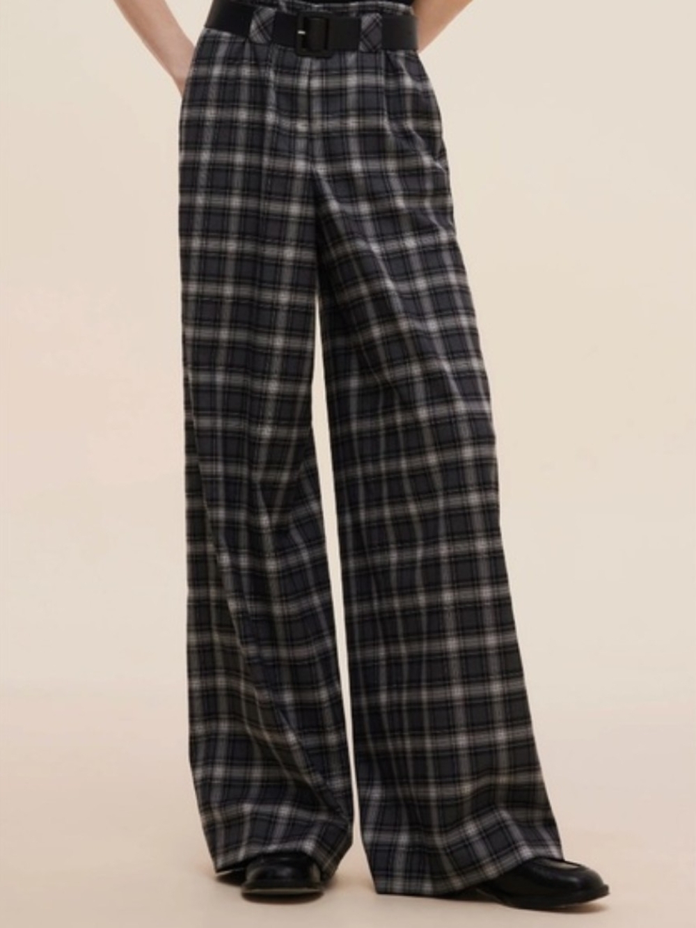 Goelia Wide Leg Plaid Trousers - Black & Gray